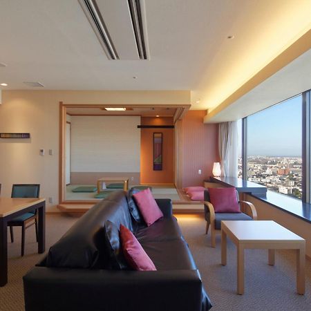 Kanazawa Tokyu Hotel Exterior foto A suite at the hotel